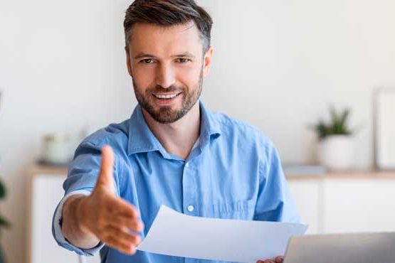 despeses per contractació